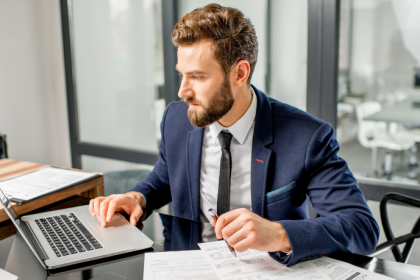 Alta performance sustentável é produzir mais sem se esgotar no trabalho e na vida, explica Vitor Barreto Moreira.