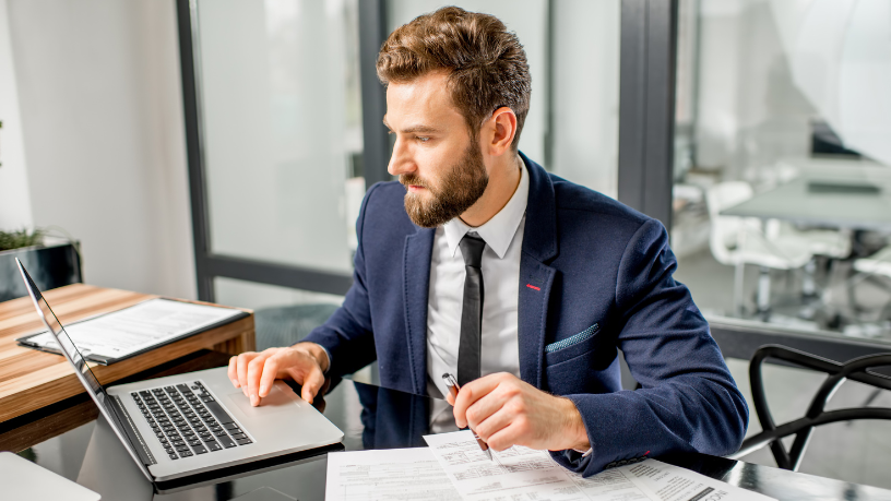 Alta performance sustentável é produzir mais sem se esgotar no trabalho e na vida, explica Vitor Barreto Moreira.