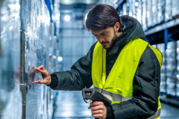 Tecnologia na Logística: Como a Transformação Digital se Tornou Prioridade Estratégica Diante da Pressão por Custos