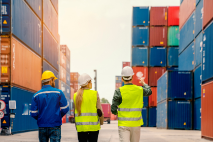 Crescimento Econômico Moderado Pressiona Setor Automotivo e Logístico em 2026