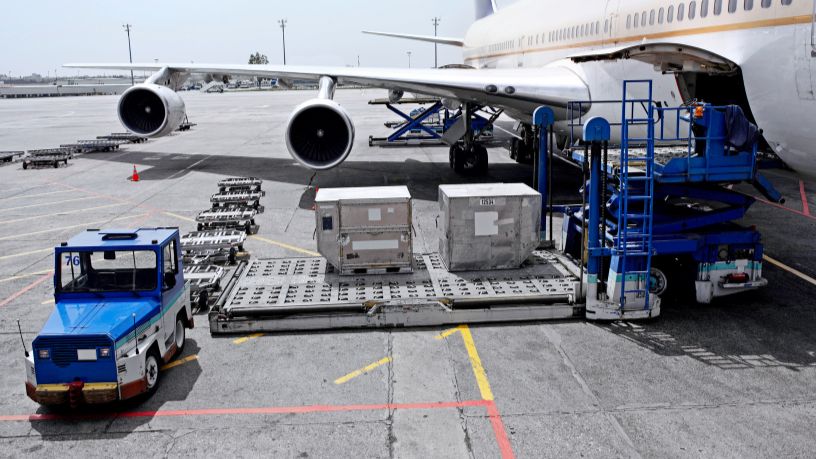 Logística aérea inteligente: como o uso de dados está transformando eficiência e reduzindo atrasos