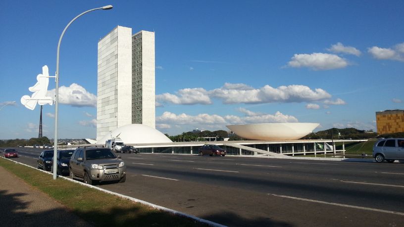 Política e rombo dos Correios: como a gestão pública impacta o déficit e a economia brasileira