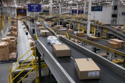Fulfillment no Brasil ganha força com expansão logística e transformação do e-commerce